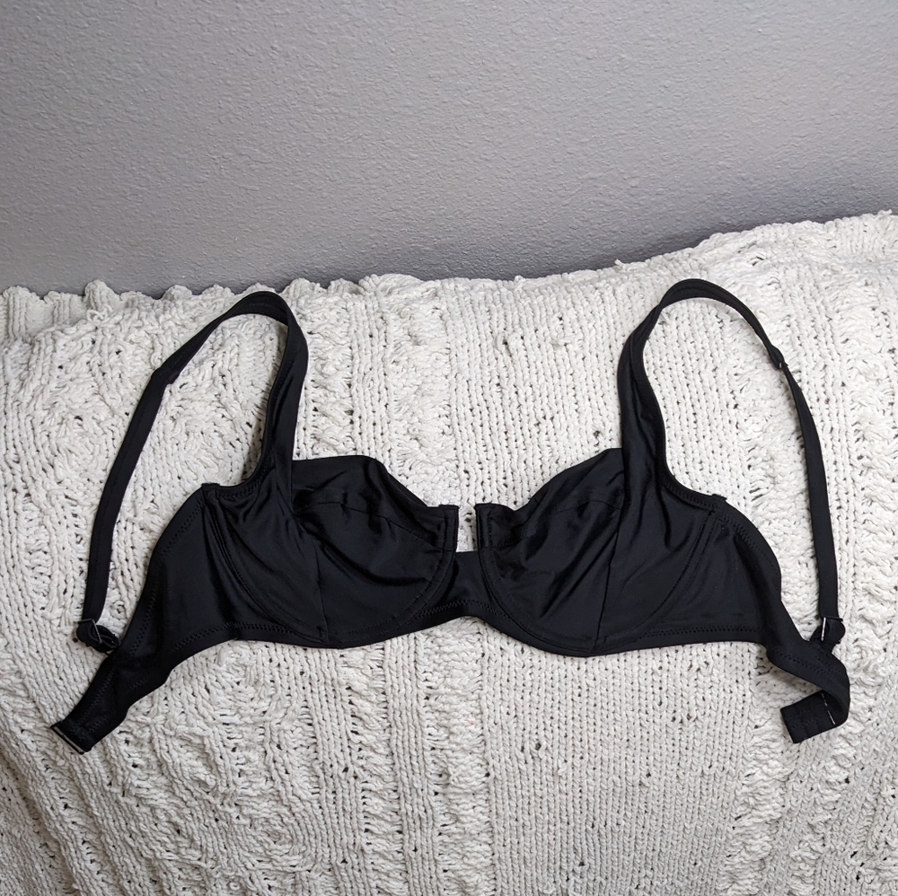 NWT Aerie Unlined Underwire 36C Bikini Top, Black
